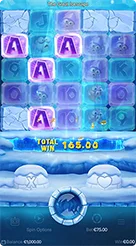 The Great Icescape · Membaca susunan balok es aktif dan simbol pembentuk garis kemenangan pada kisi permainan.